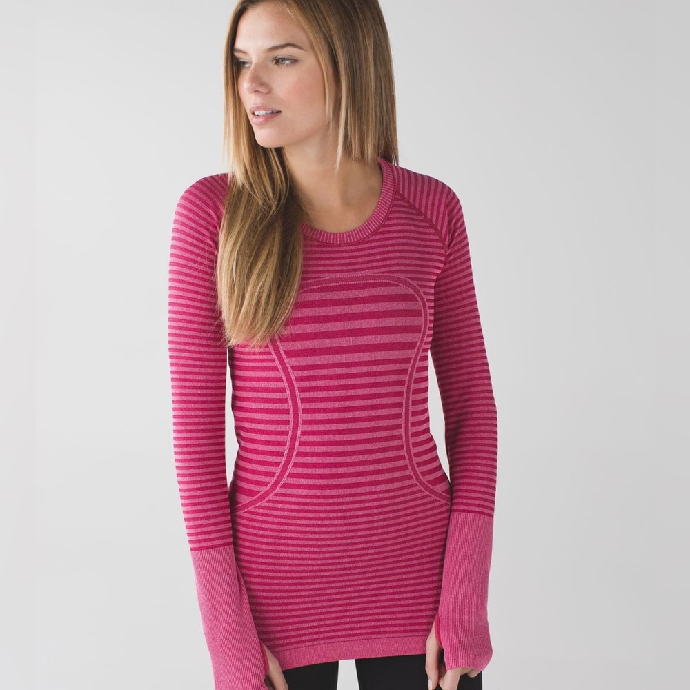 Lululemon Swiftly Tech Long Sleeve Crew
Heathered‎ Berry Rumble Size 8